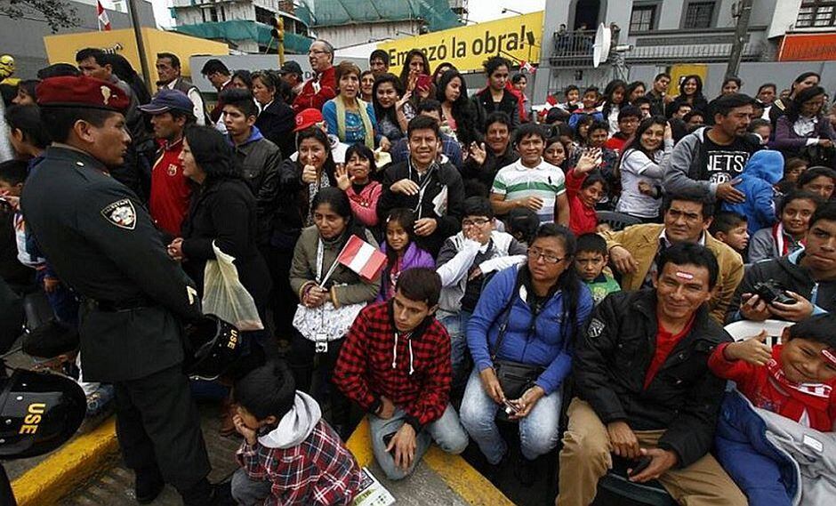 Parada Militar: Así viven los peruanos el desfile por Fiestas Patrias
