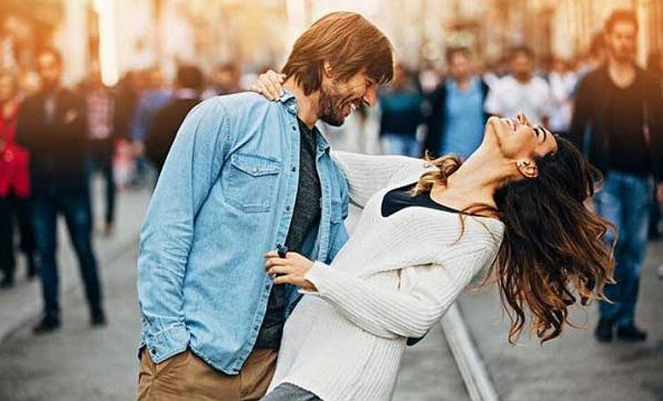 8 razones para animarte a salir con un hombre mayor que tú