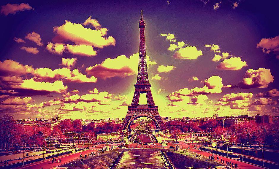 Torre Eiffel vuelve a abrir tras cinco días de huelga de sus trabajadores