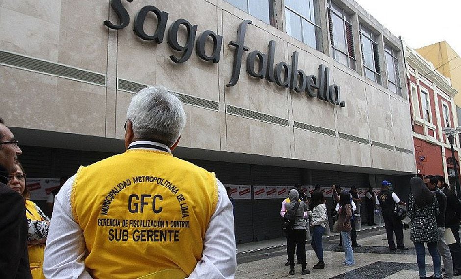 Clausuran Saga Falabella y Ripley de Jirón de la Unión por esta razón...