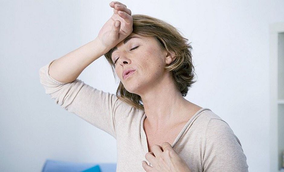 Menopausia: Estudio revela que acelera el envejecimiento en las mujeres