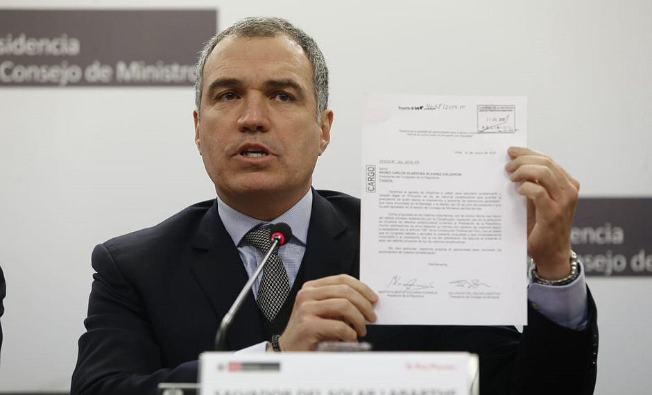 Gobierno plantea que adelanto elecciones de Presidente y Congresistas sea en abril del 2020