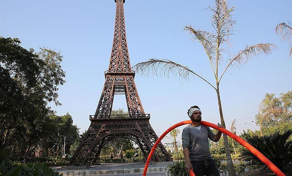 Reúnen en un solo lugar a la Torre Eiffel, el Taj Mahal y otras maravillas del mundo