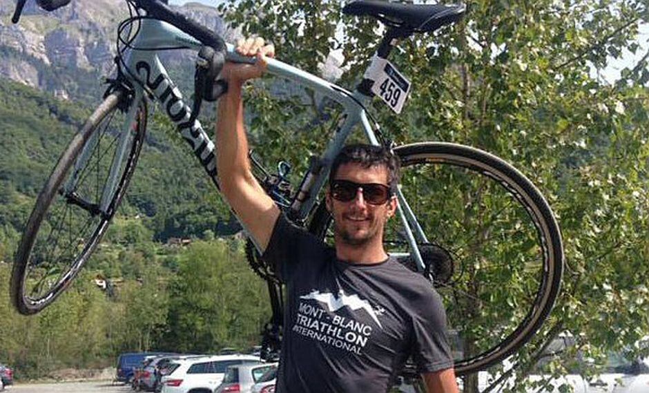 Ciclista es asesinado y su madre confiesa: "era un violador, ojalá se pudra en el infierno"