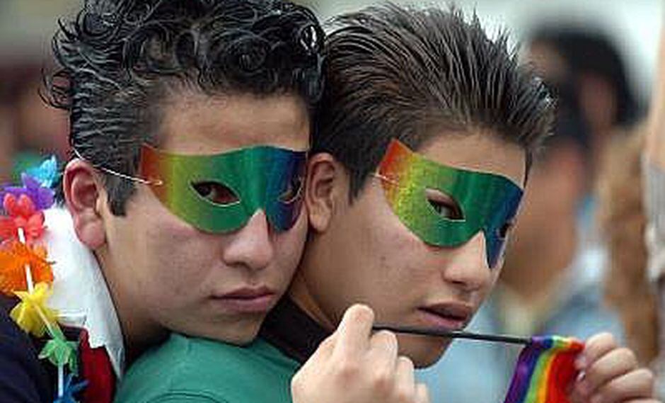 Iglesia cuestiona retiro de homosexualidad como enfermedad mental