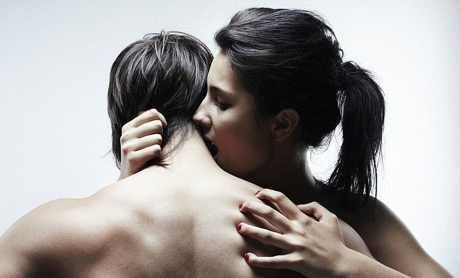 ¿Cómo tocar a un hombre en la intimidad? ¡Checa estos tips!