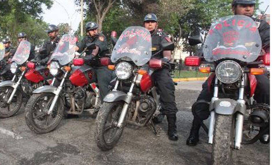 Aumento a FFAA y policiales será la primera semana de Mayo