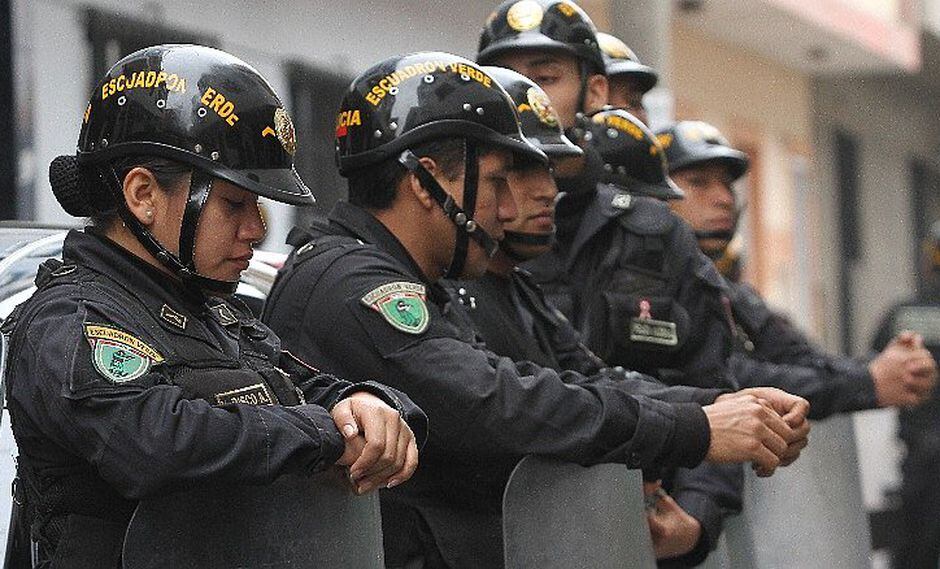 Con OJO crítico: limpiar a la Policía