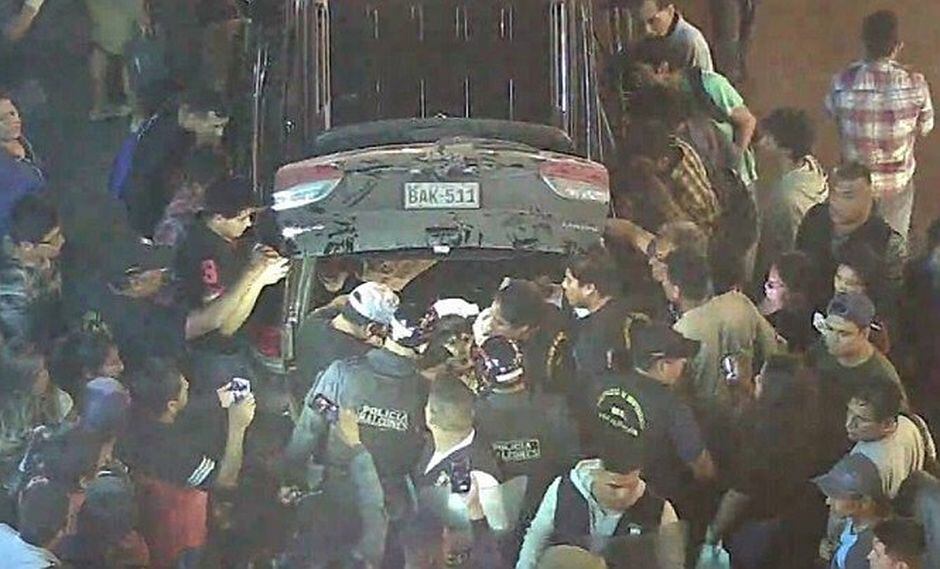 Hallan camioneta con perros muertos para ser vendidos a chifa de Independencia (VIDEOS)