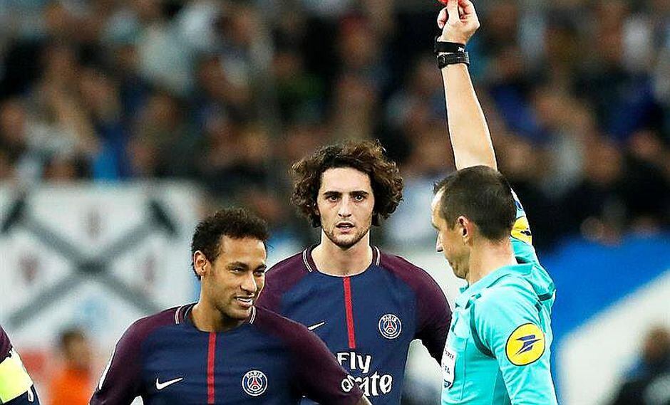 Neymar es expulsado y Cavani salva al PSG con empate al último minuto (VIDEO)