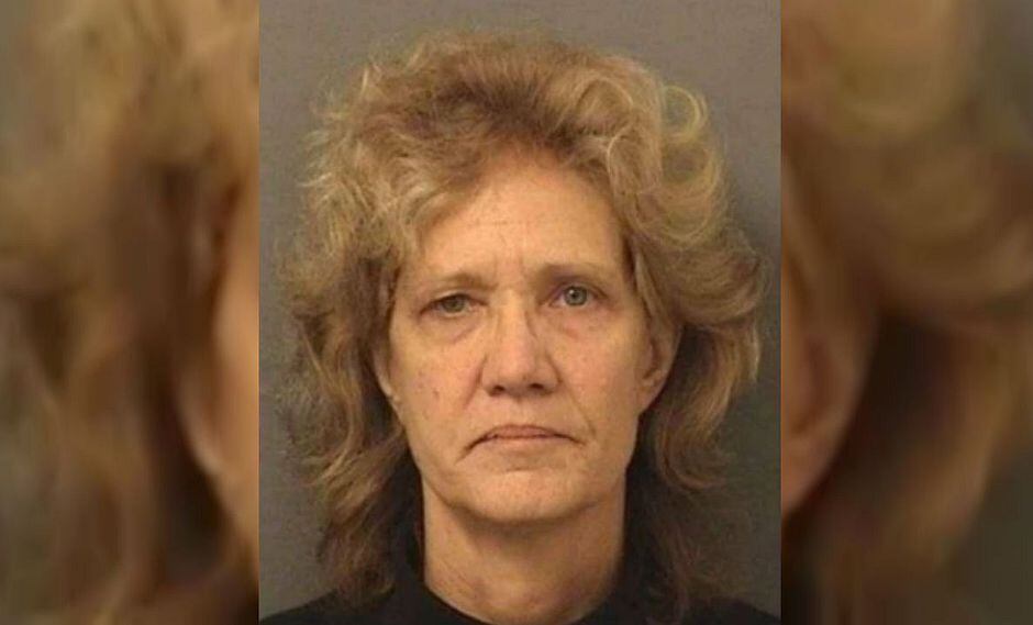 Detienen a mujer 30 años después de presuntamente haber asesinado a su hijo
