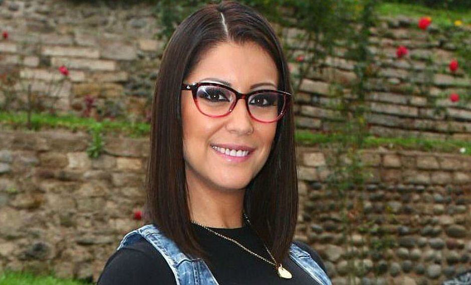 Karla Tarazona: aprende a maquillarte como ella